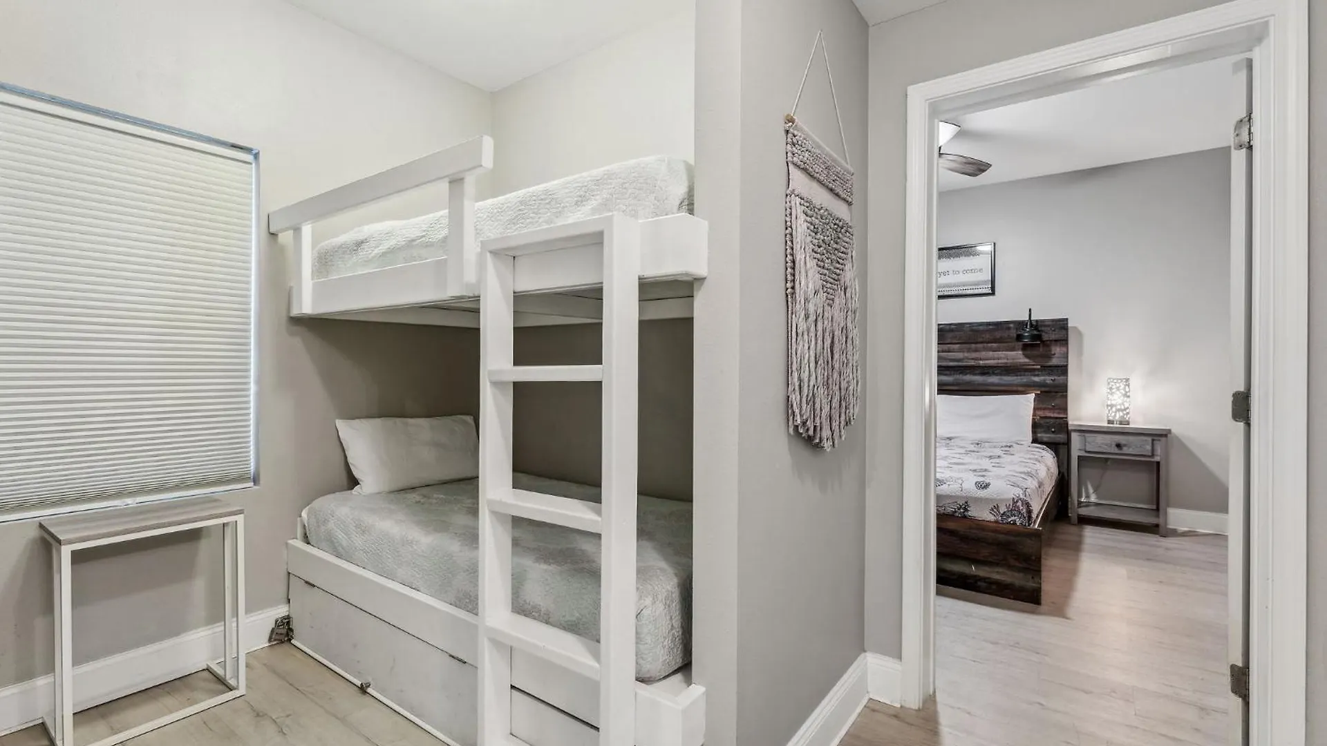 Laketown Wharf #1427 By Nautical Properties Panama City Beach United States